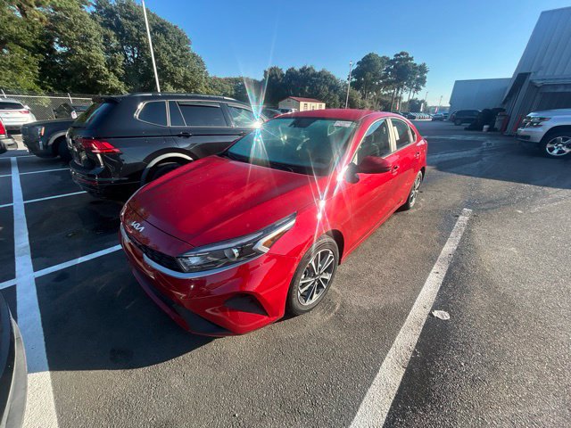 Used 2024 Kia Forte LXS FWD image 3