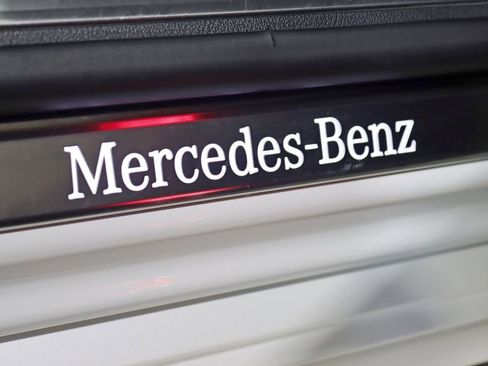Used 2022 Mercedes-Benz S 580 4MATIC Sedan image 13