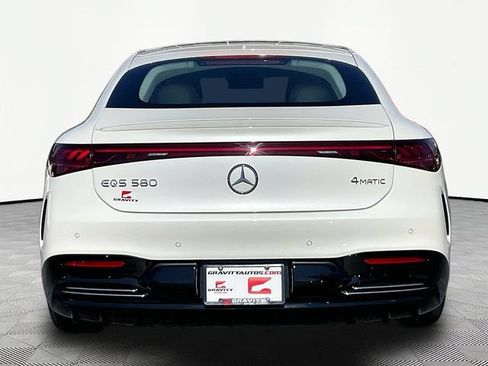 Used 2022 Mercedes-Benz EQS 580 4MATIC Sedan image 6