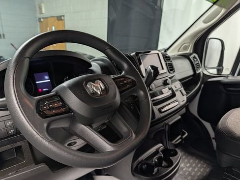 Used 2023 RAM ProMaster 2500 FWD image 13