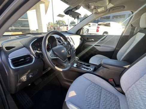 Used 2024 Chevrolet Equinox LS image 10