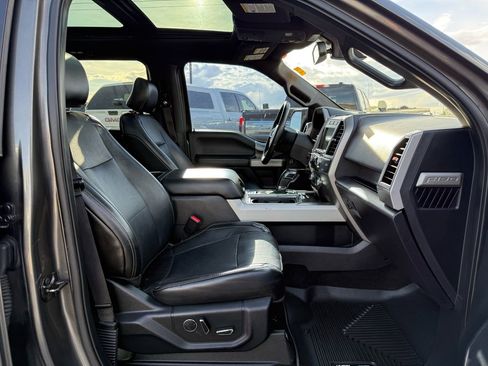 Used 2017 Ford F150 Lariat w/ Equipment Group 502A Luxury AWD/4WD image 25
