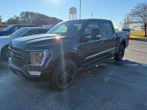 Used 2023 Ford F150 Lariat w/ Equipment Group 502A High image 9