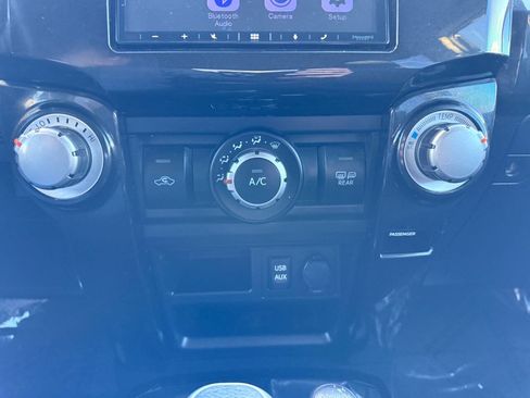 Used 2019 Toyota 4Runner TRD Off Road 4x4 4dr SUV image 40