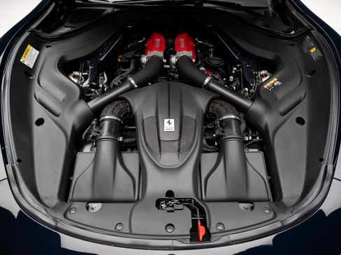 Used 2023 Ferrari Roma RWD image 73