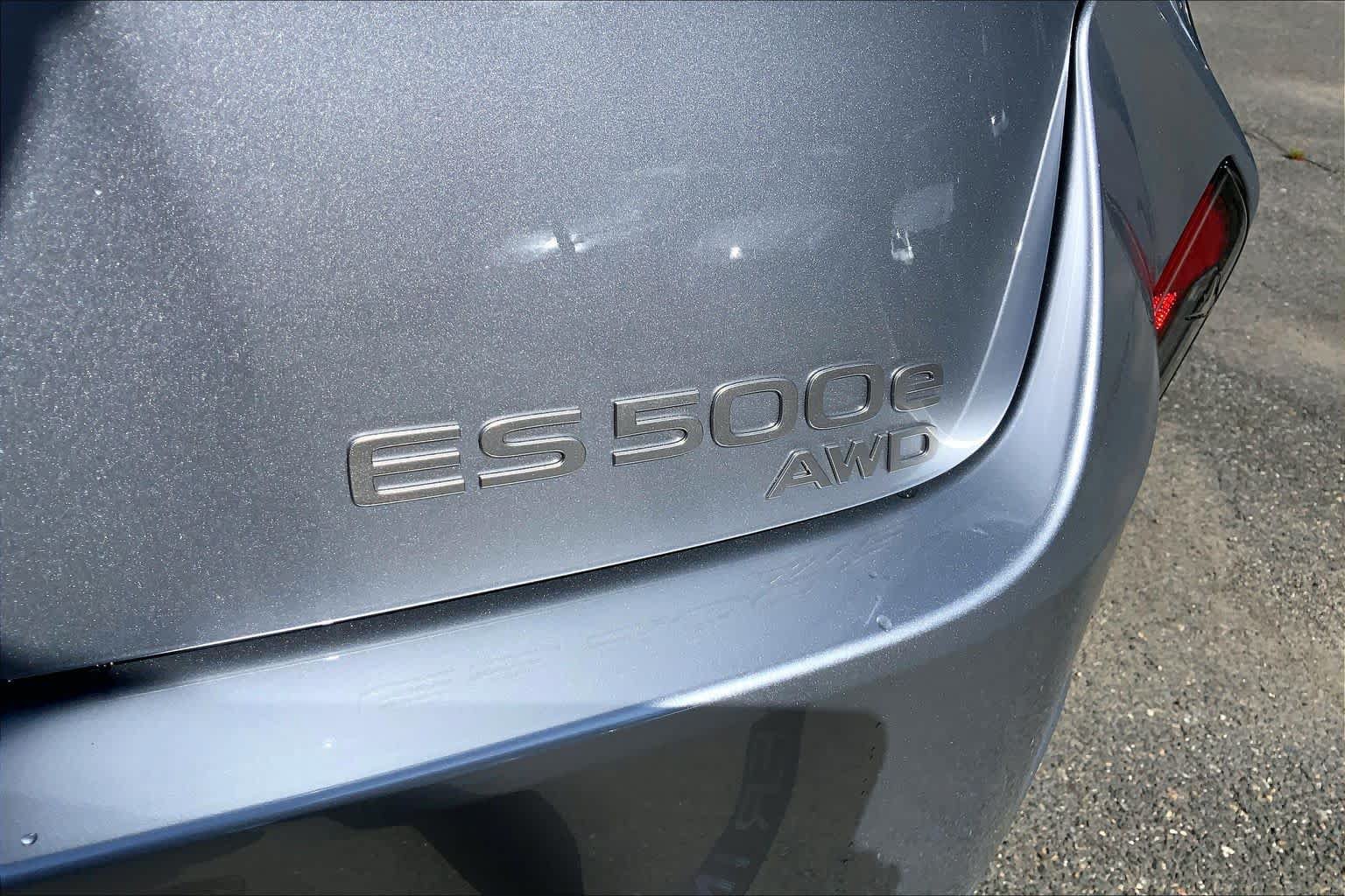 New 2026 Lexus ES 500e w/ Convenience Package AWD/4WD image 15