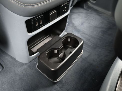 Used 2019 Lincoln Navigator Black Label w/ Cargo Package image 55