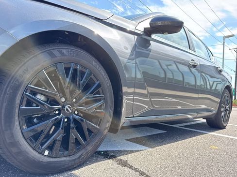 Certified 2025 Nissan Altima 2.5 SV w/ SV Special Edition Package FWD image 10