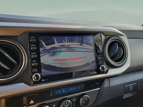 Used 2022 Toyota Tacoma SR5 image 9