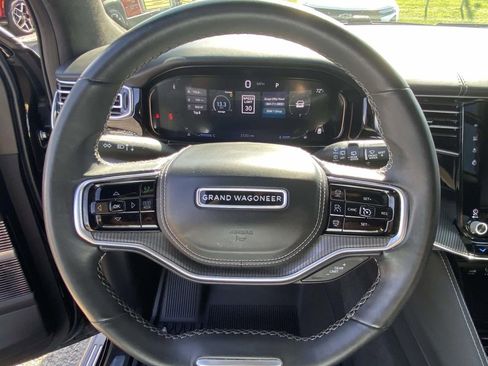 Used 2023 Jeep Grand Wagoneer Series II w/ Quick Order Packagew 28T image 19