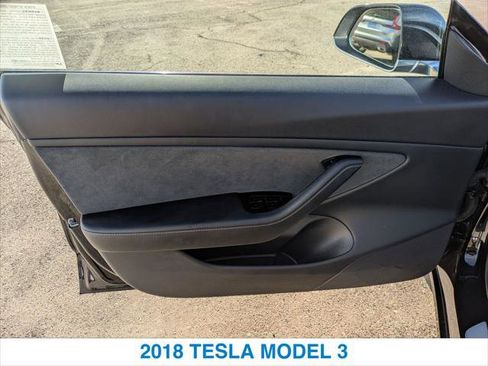 Used 2018 Tesla Model 3 Long Range image 12