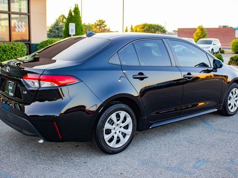 Used 2024 Toyota Corolla LE image 11