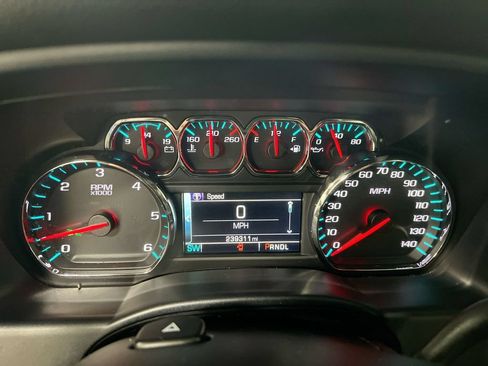 Used 2017 Chevrolet Silverado 1500 LT w/ All Star Edition AWD/4WD image 11