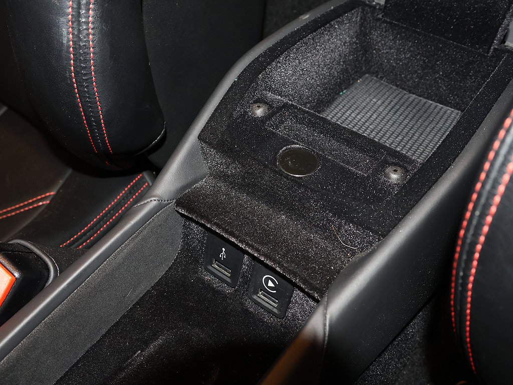Certified 2017 Ferrari 488 Spider RWD image 95