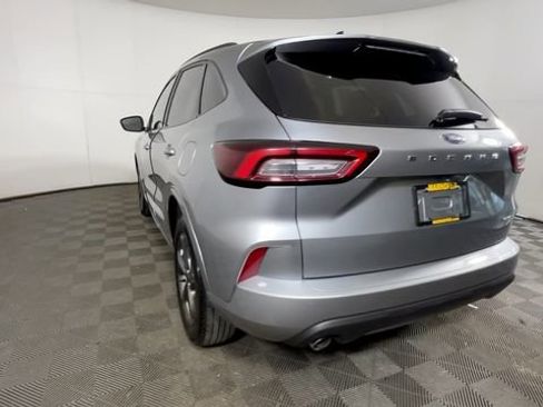 Used 2024 Ford Escape ST-Line AWD/4WD image 6