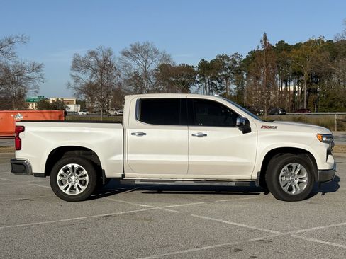 Used 2023 Chevrolet Silverado 1500 LTZ image 22