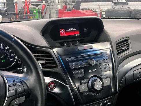 Used 2014 Acura ILX FWD image 6