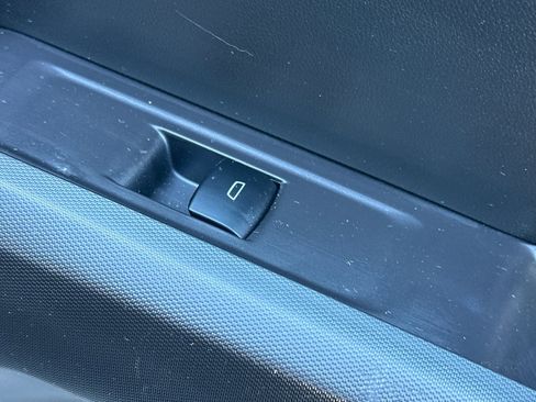 Used 2026 Chevrolet Colorado Trail Boss image 22