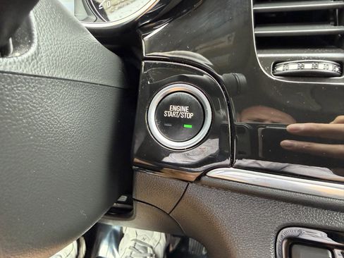 Used 2020 Buick Encore Preferred image 16