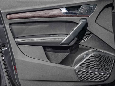 Used 2021 Audi Q5 2.0T Premium Plus w/ Premium Plus Package image 20