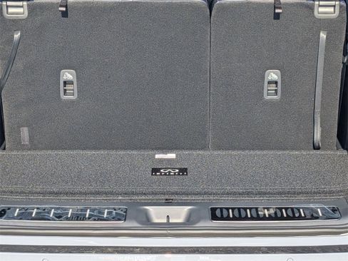 New 2026 INFINITI QX60 Sport w/ Dark Cargo Package image 32