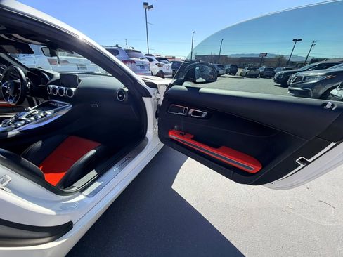 Used 2018 Mercedes-Benz AMG GT Coupe image 23