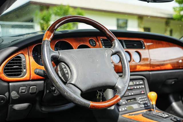 Used 2000 Jaguar XK8 Convertible RWD image 33