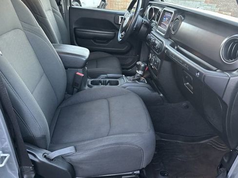 Used 2020 Jeep Wrangler Unlimited Sport S image 17
