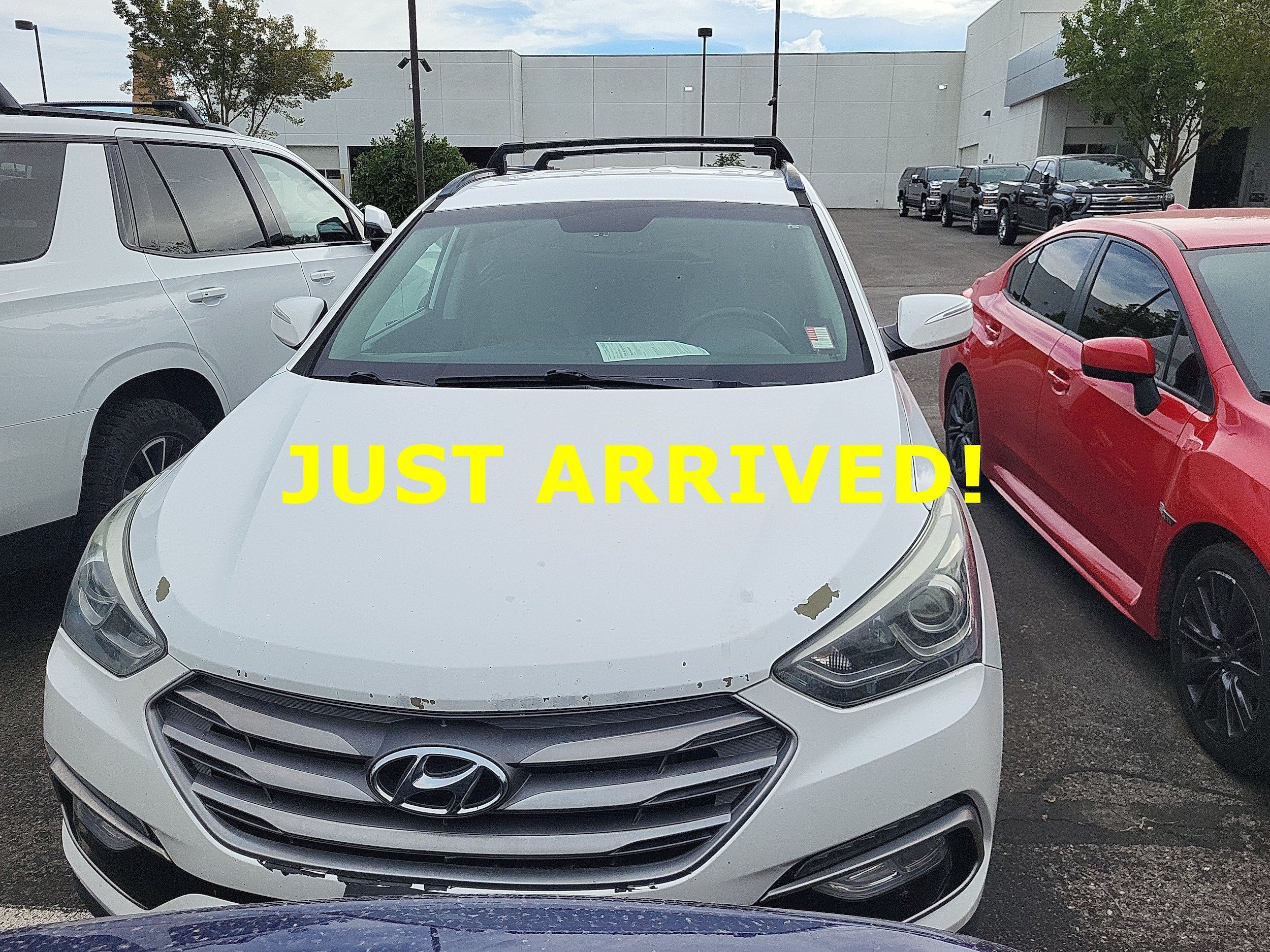 Used 2017 Hyundai Santa Fe Sport AWD/4WD image 2
