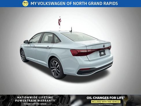 New 2026 Volkswagen Jetta SE image 5