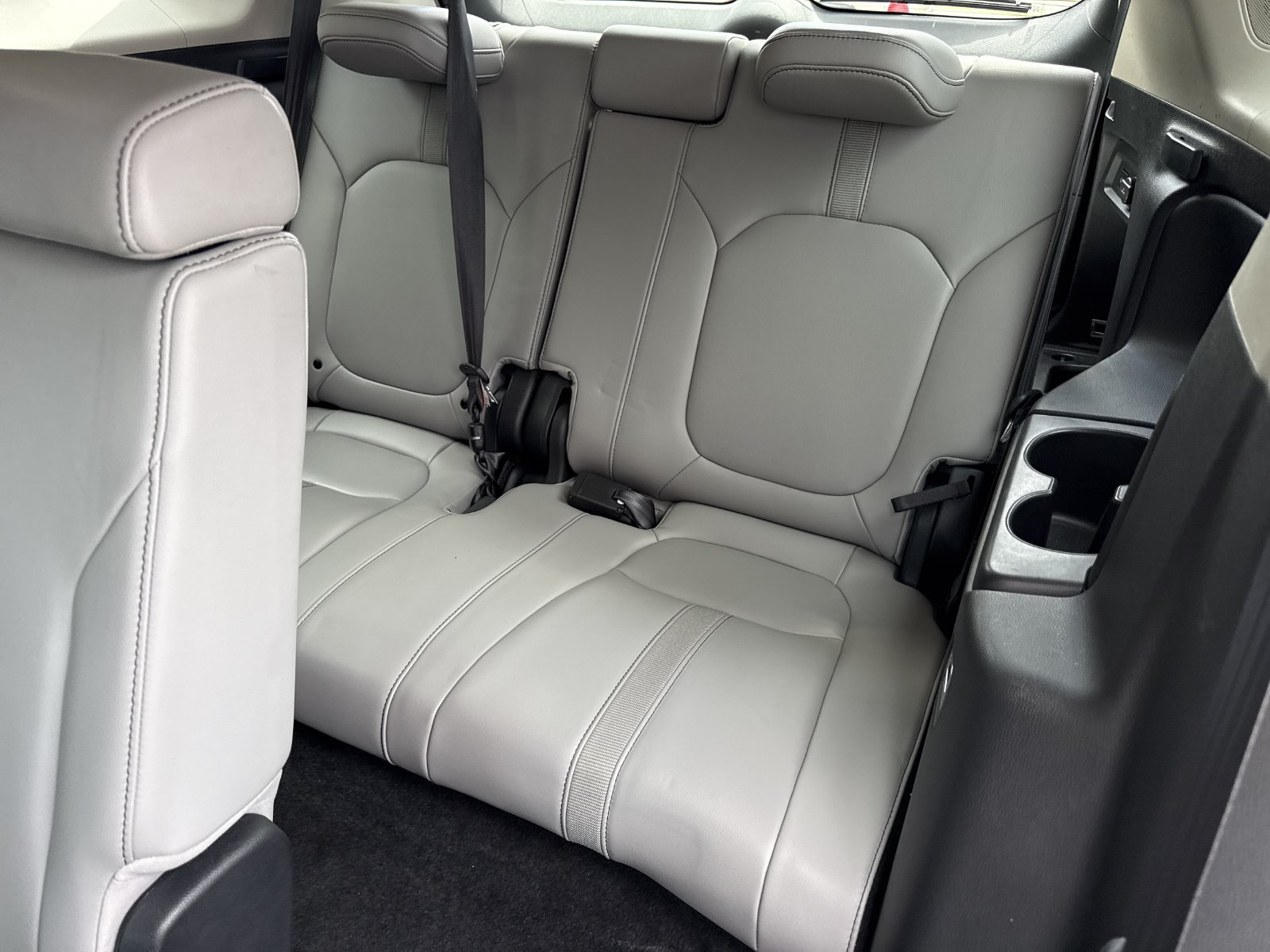 Used 2023 Honda Pilot Touring image 12