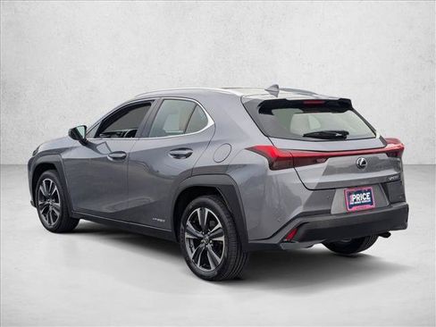 Used 2021 Lexus UX 250h w/ Accessory Package (Z2) AWD/4WD image 7