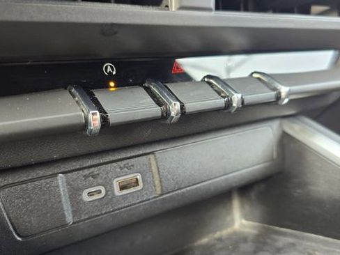 Used 2023 Chevrolet Colorado Trail Boss w/ Advanced Trailering Package image 21