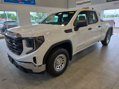 Used 2023 GMC Sierra 1500 Pro w/ Fleet Convenience Package
