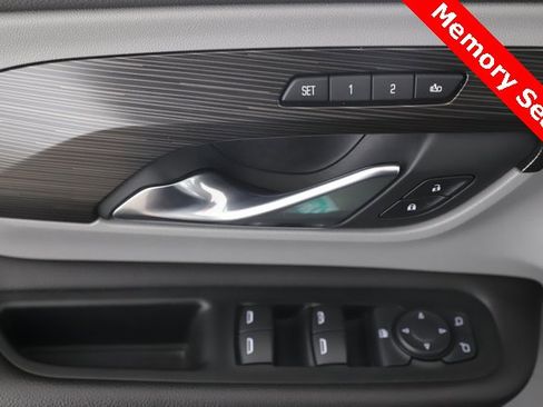 Used 2019 GMC Terrain SLT w/ Preferred Package image 19