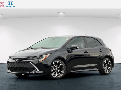 Used 2020 Toyota Corolla XSE image 1