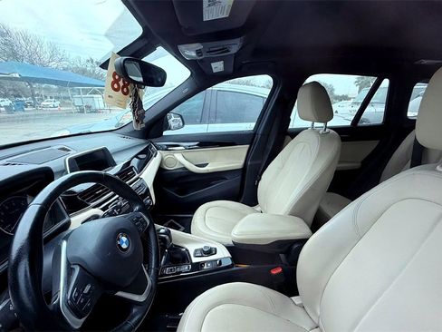 Used 2016 BMW X1 xDrive28i image 10