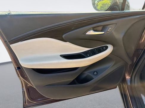 Used 2020 Buick Envision Preferred FWD image 17