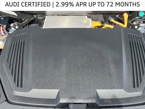 Certified 2024 Audi Q8 e-tron Premium image 16