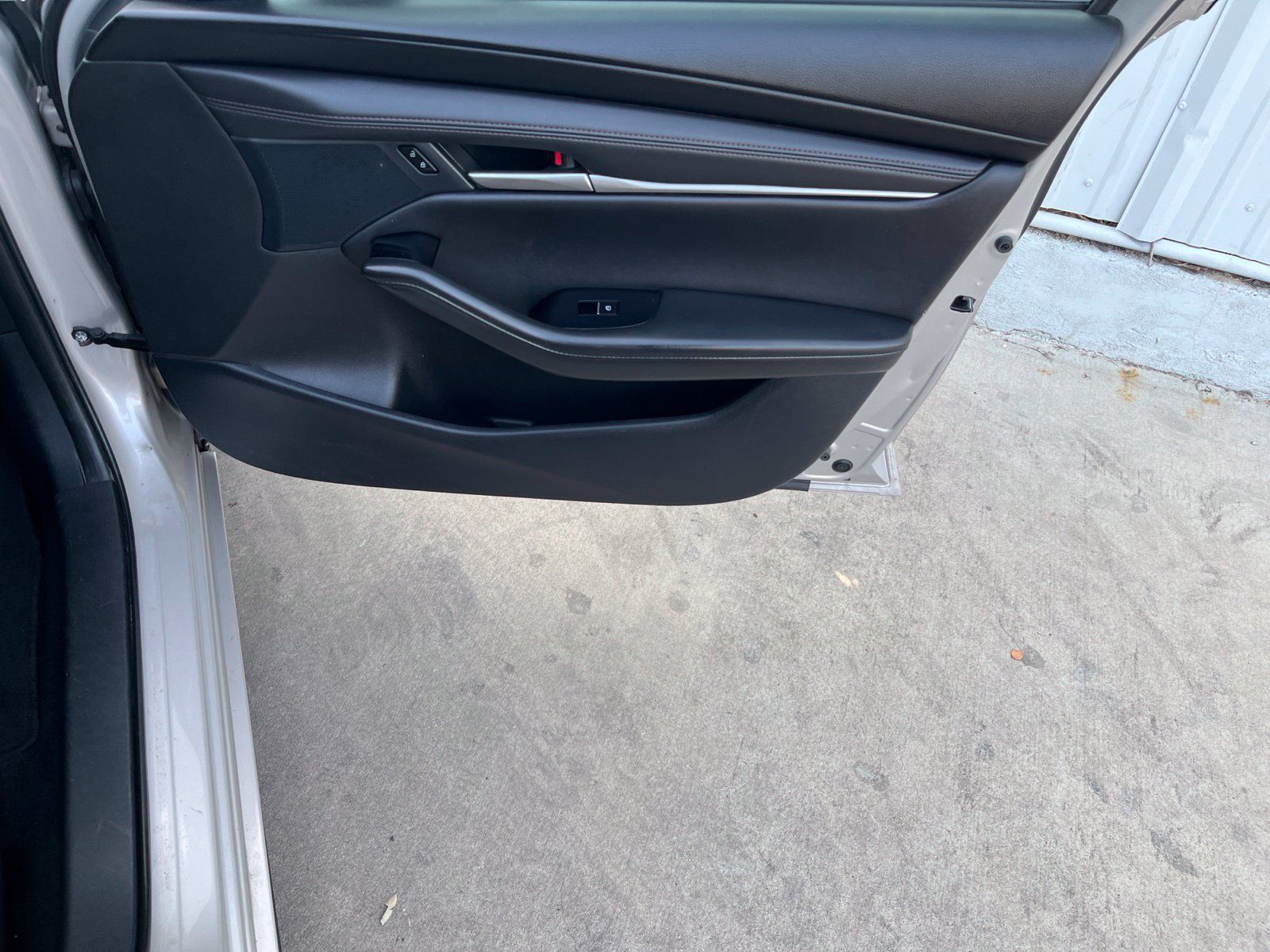 Used 2024 MAZDA MAZDA3 s FWD image 18