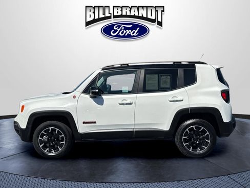 Used 2023 Jeep Renegade Trailhawk AWD/4WD image 6