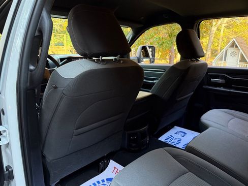 Used 2024 RAM 3500 Big Horn image 61