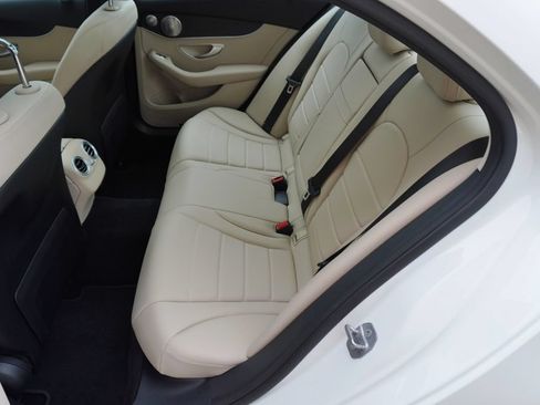 Used 2016 Mercedes-Benz C 300 4MATIC Sedan image 25