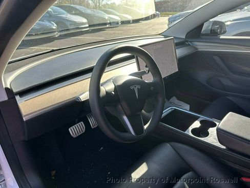 Used 2022 Tesla Model 3 Performance image 12