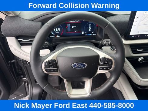 Used 2025 Ford Explorer Active w/ Active Comfort Package AWD/4WD image 23
