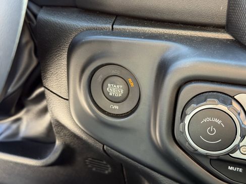 Used 2023 Jeep Wrangler Sahara image 24