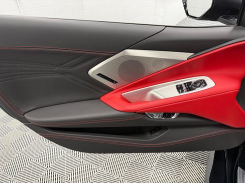Used 2024 Chevrolet Corvette Z06 RWD image 13