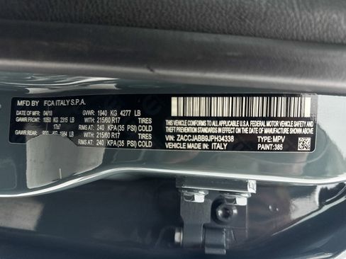 Used 2018 Jeep Renegade Latitude w/ UConnect 8.4 Nav Group image 36