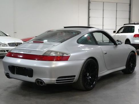 Used 2004 Porsche 911 Carrera RWD image 7