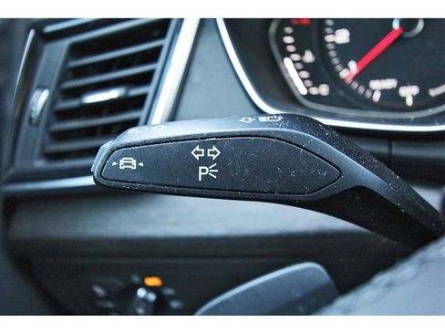 Used 2021 Audi Q5 2.0T Premium w/ Convenience Package image 13